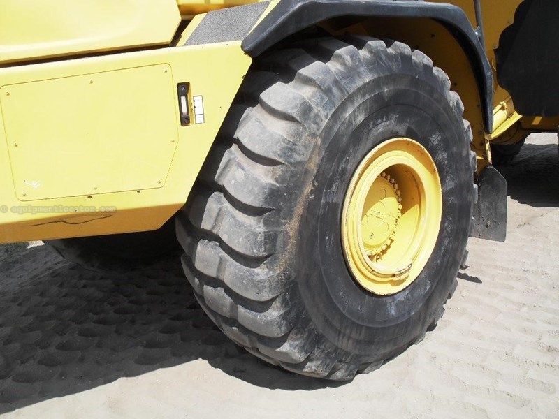 2014 Bell B40D Image 10