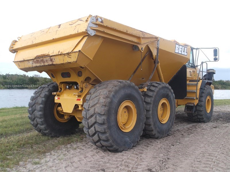 2014 Bell B40D Image 4