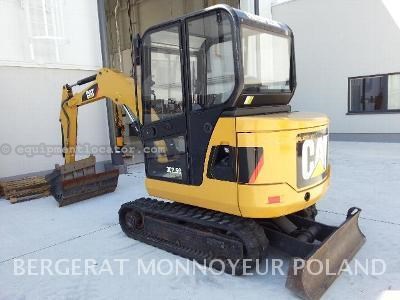 2010 Caterpillar 302.5C Image 3