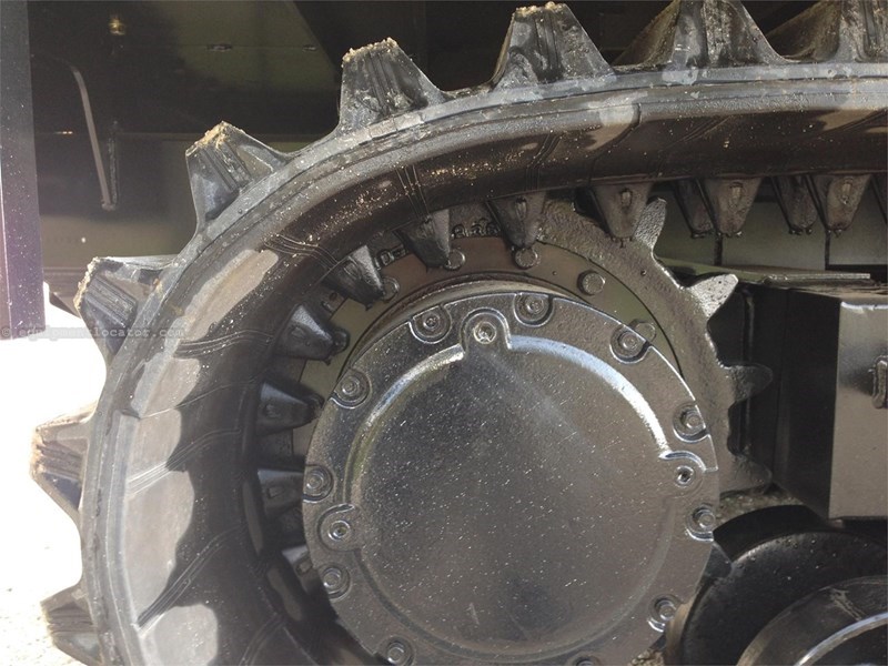 2014 Morooka MST800VD Image 10