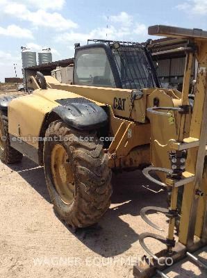 2005 Caterpillar TH330B Image 2