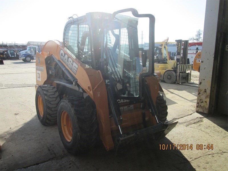 2014 Case SV300 Image 2