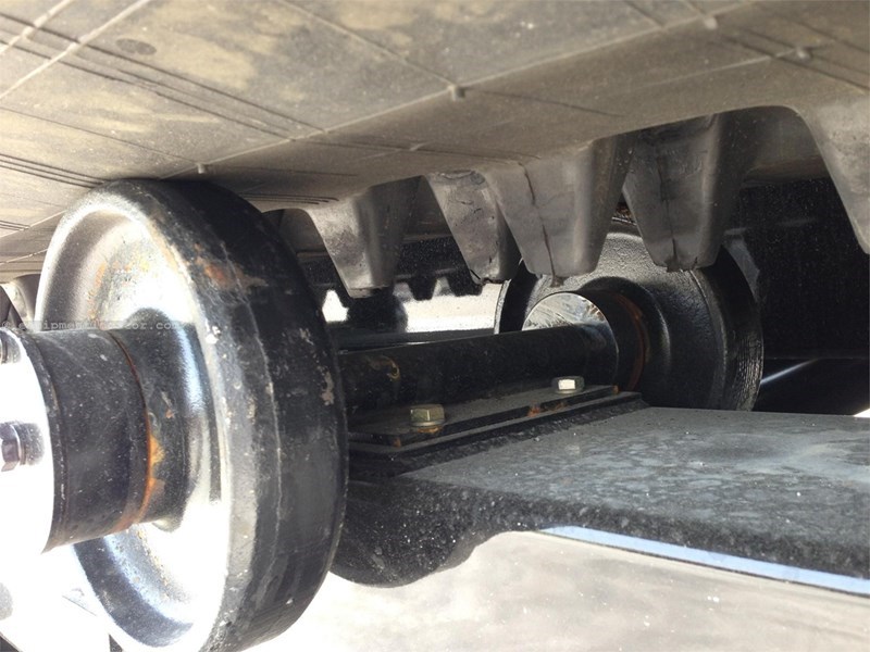 2014 Morooka MST2200VD Image 11