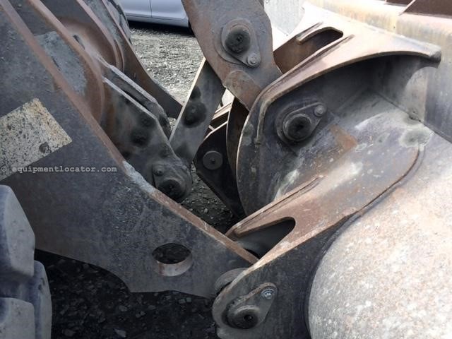 2011 Volvo L150G Image 10