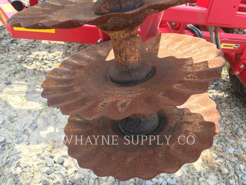 2011 Sunflower SF6630-32 Image 10