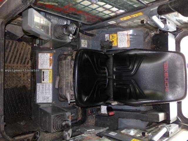 2010 Takeuchi TL250 Image 10