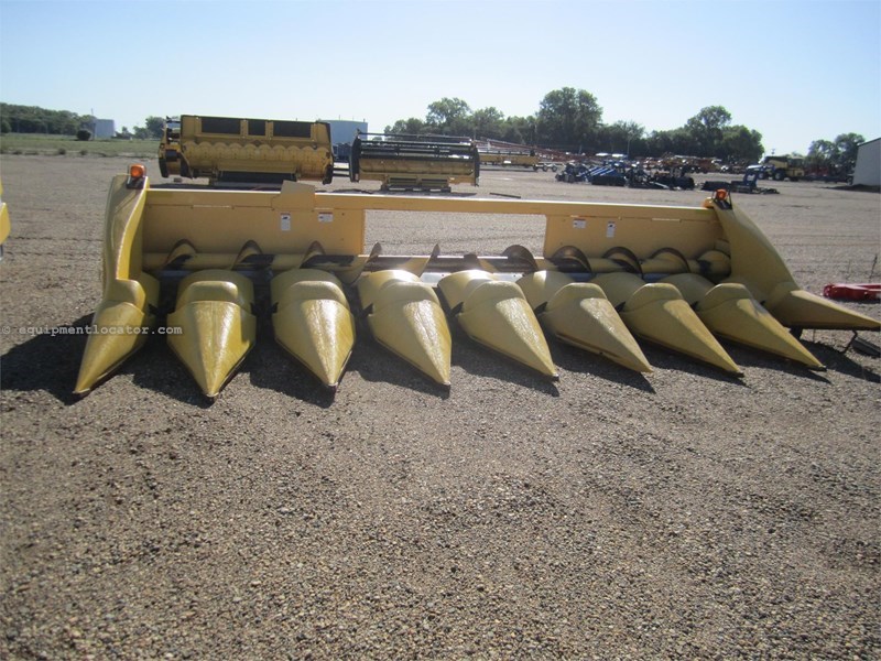 2006 New Holland 98C Image 2