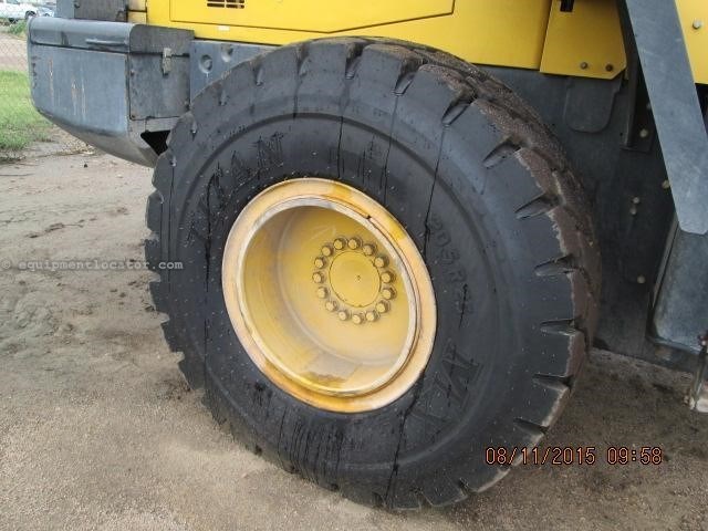 2009 Komatsu WA320-6 Image 10