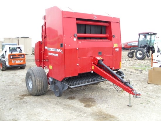 2012 Massey Ferguson 2856A Image 2