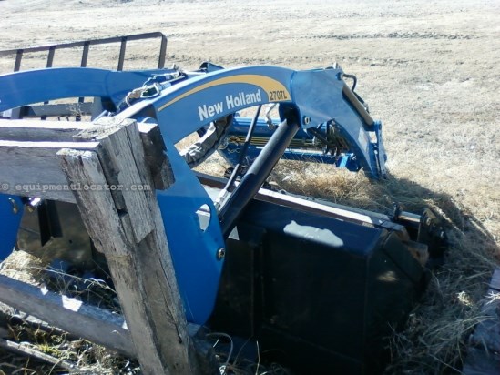 2010 New Holland 270TL Image 1