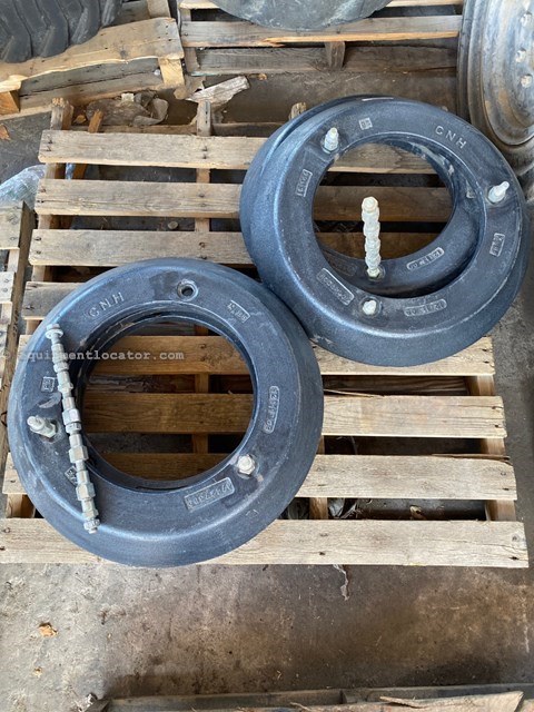 2013 New Holland 330471 Image 3