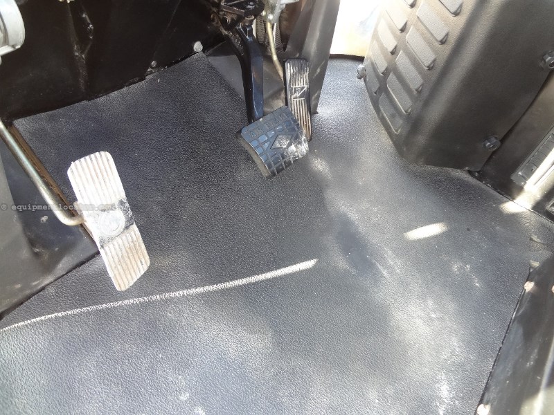 2001 Ag Chem 6103 Image 10