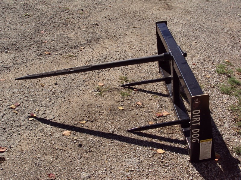 Dirt Dog Bale Spear skid steer quick connect Image 1
