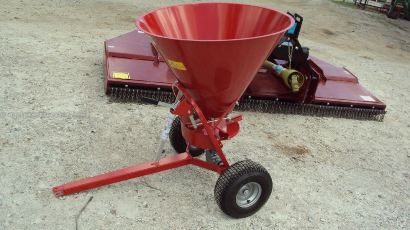 Other Pull behin fertilizer / seed spreader SP150 Image 1