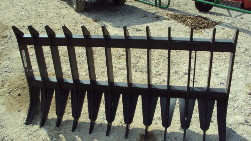 Other 66" Heavy duty root / brush / rock rake for skid s Image 1