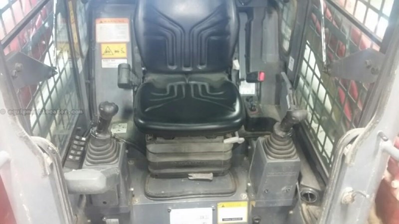 2013 Takeuchi TL12 Image 10