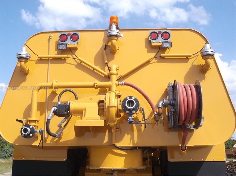 2010 John Deere 400D II Image 4