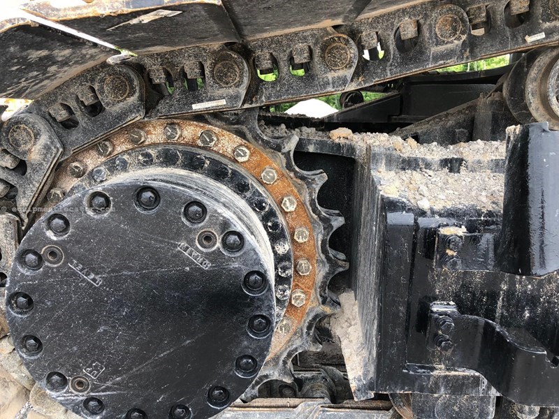 2013 John Deere 470G LC Image 11