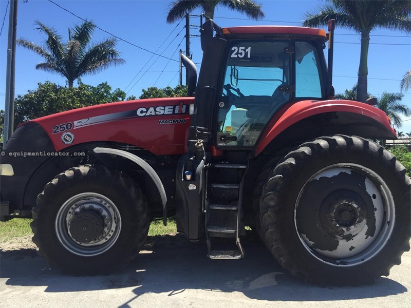 2015 Case IH MAGNUM 250 Image 10