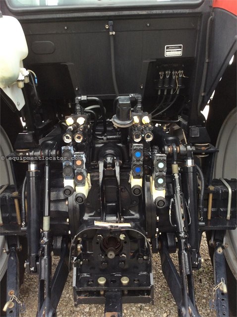 2012 Case IH FARMALL 125A Image 4