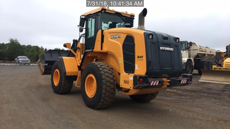 2016 Hyundai HL940 Image 2