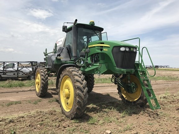 2013 John Deere 4830 Image 6