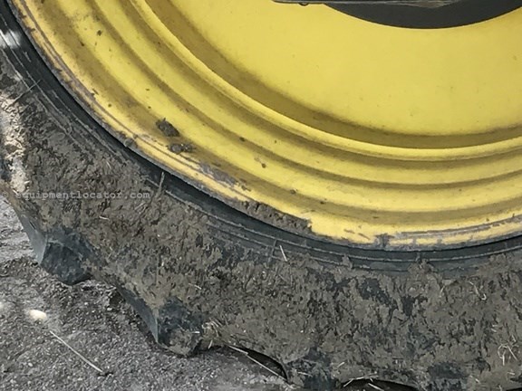 2013 John Deere 4830 Image 21