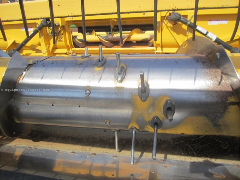 2002 New Holland 73C Image 4