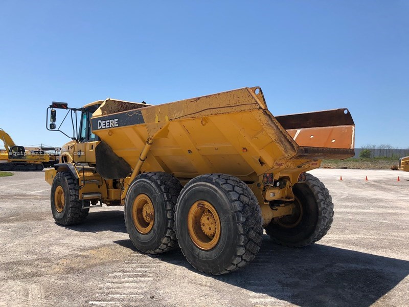 2013 John Deere 300D Image 3