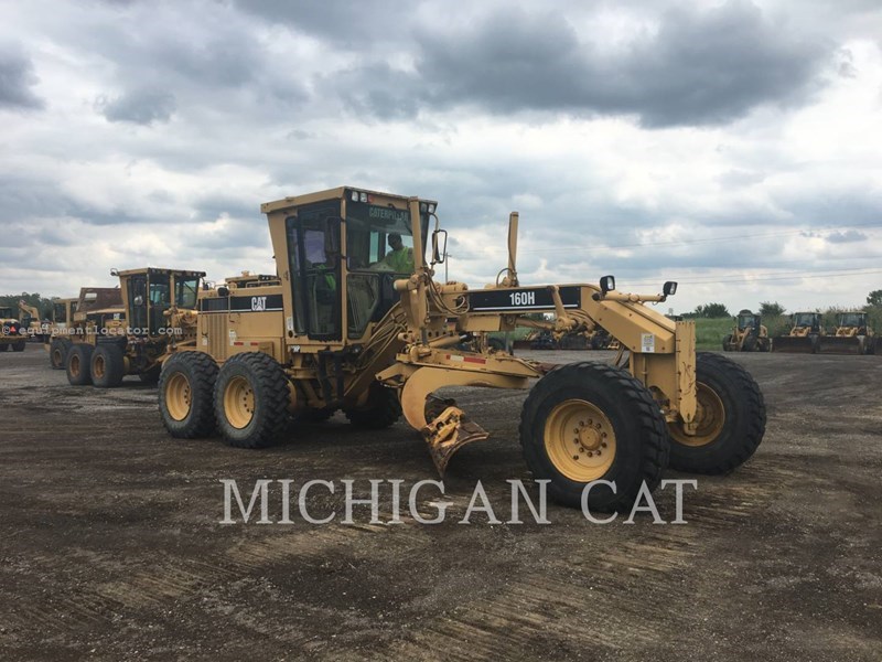 2001 Caterpillar 160HNA Image 2