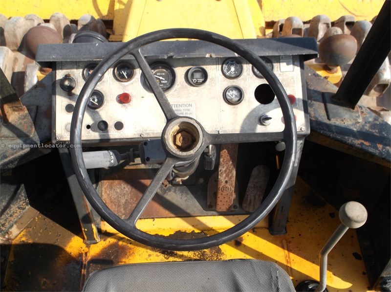 1998 Dynapac CT262 Image 13