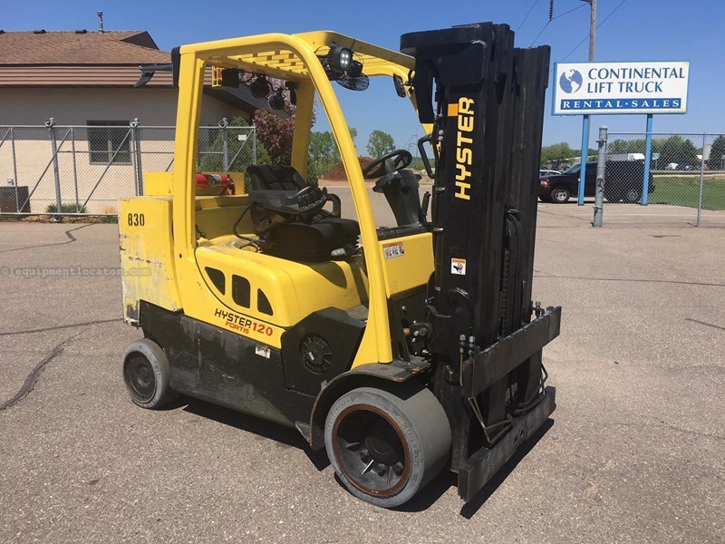2011 Hyster S120FTPRS Image 1