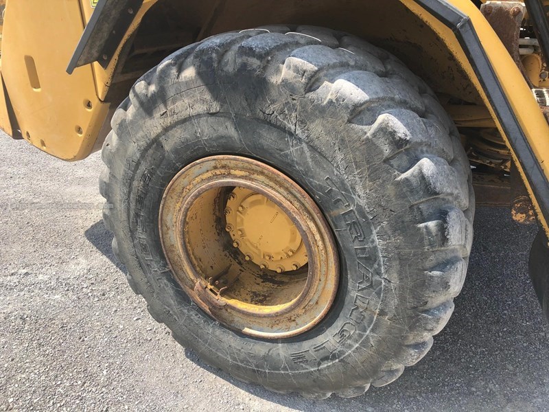 2006 Caterpillar 730 Image 10