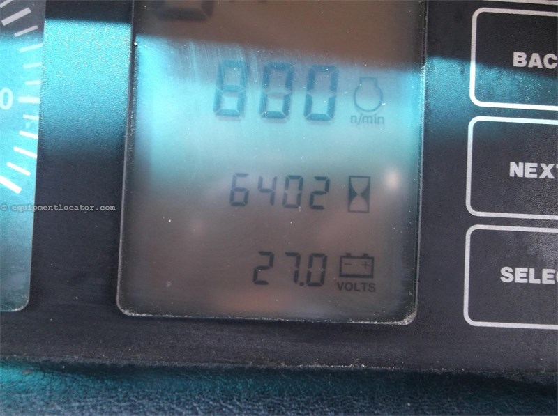 2007 John Deere 250D Image 10