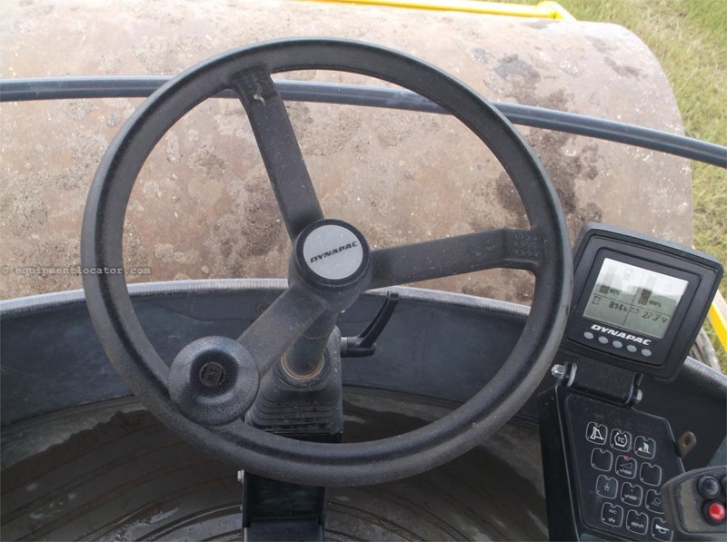 2017 Dynapac CA2500D Image 10