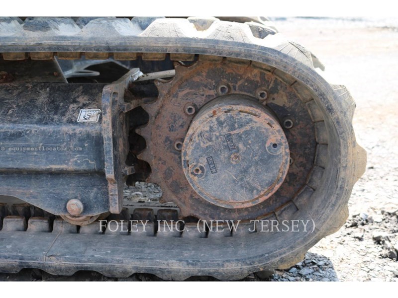2015 Caterpillar 302.7DCR Image 10