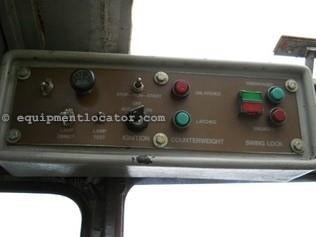 1993 American 7150 Image 10