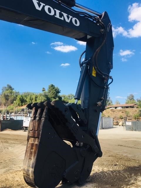 2015 Volvo EC480EL Image 18