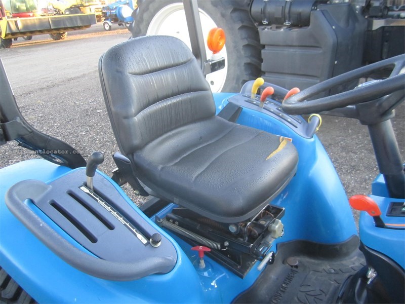 1998 New Holland 1530 Image 4