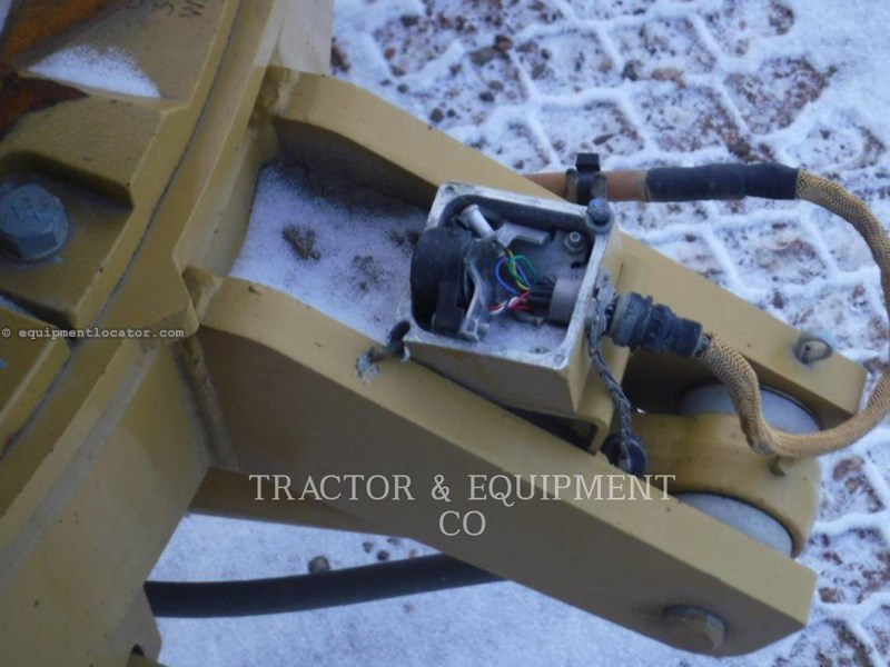 2016 Caterpillar 160M3AWD Image 10