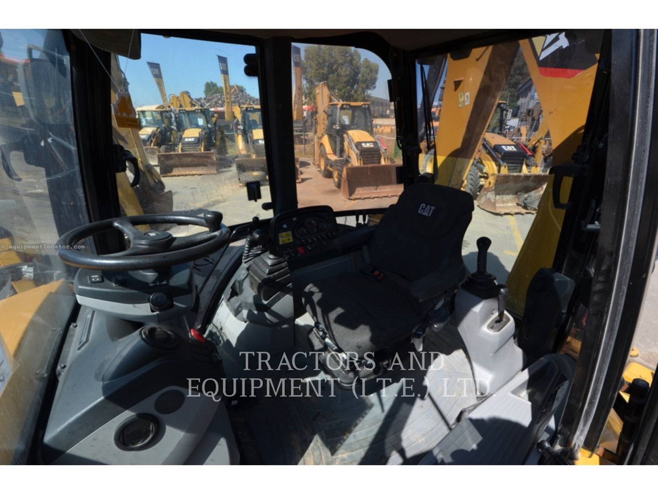 2014 Caterpillar 432F Image 10