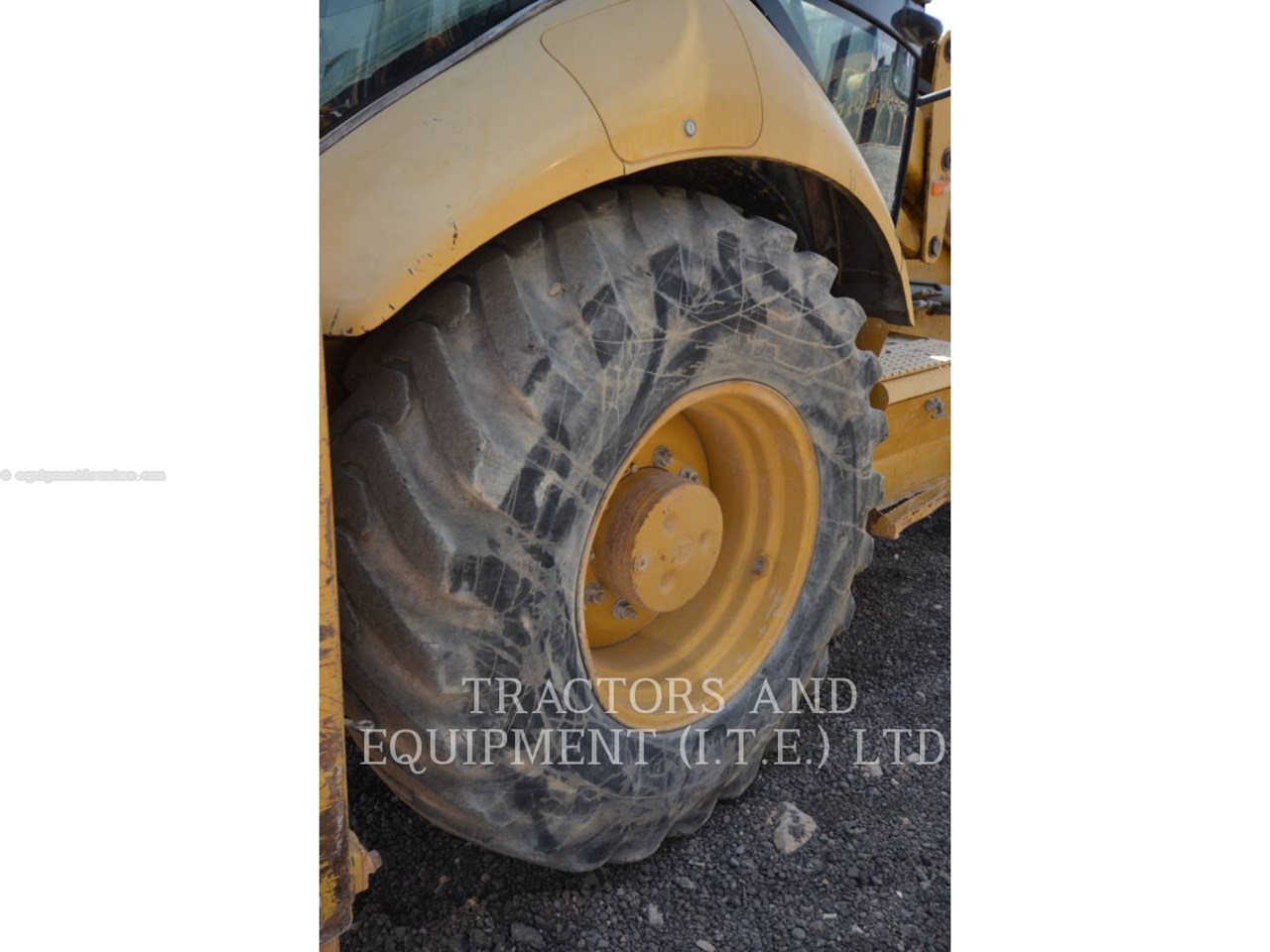 2011 Caterpillar 428E Image 10