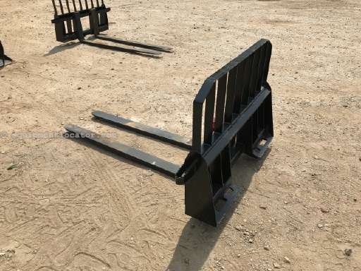 Other New HD 5 & 6 foot skid steer pallet forks Image 8