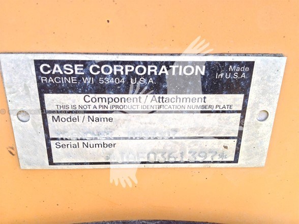 2002 Case 560 Image 10