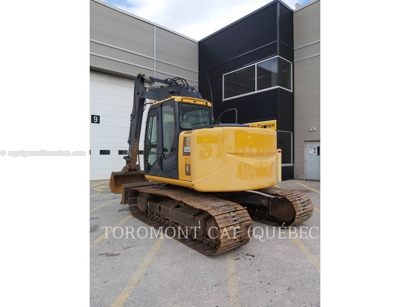 2012 John Deere 135D Image 2