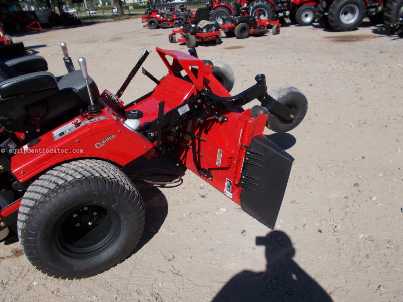 Country Clipper NEW Country Clipper COMMERCIAL 35hp 60" zero turn Image 12