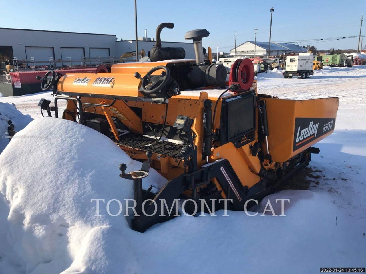 2017 Leeboy 8515E Image 4