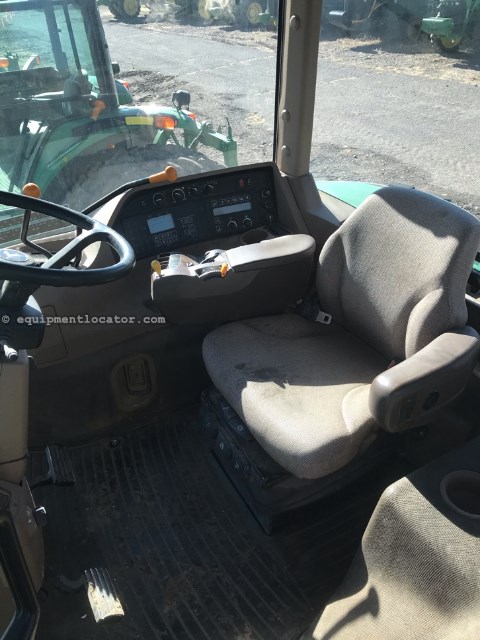 2001 John Deere 9400T Image 2
