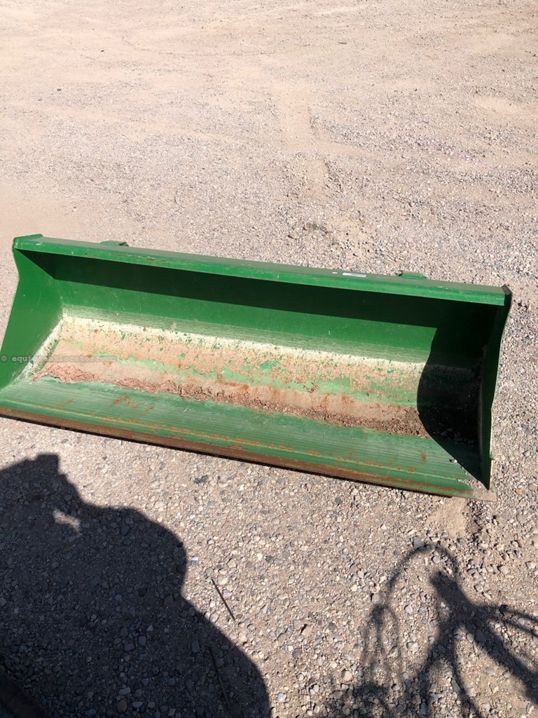 2020 John Deere 65IN Image 4