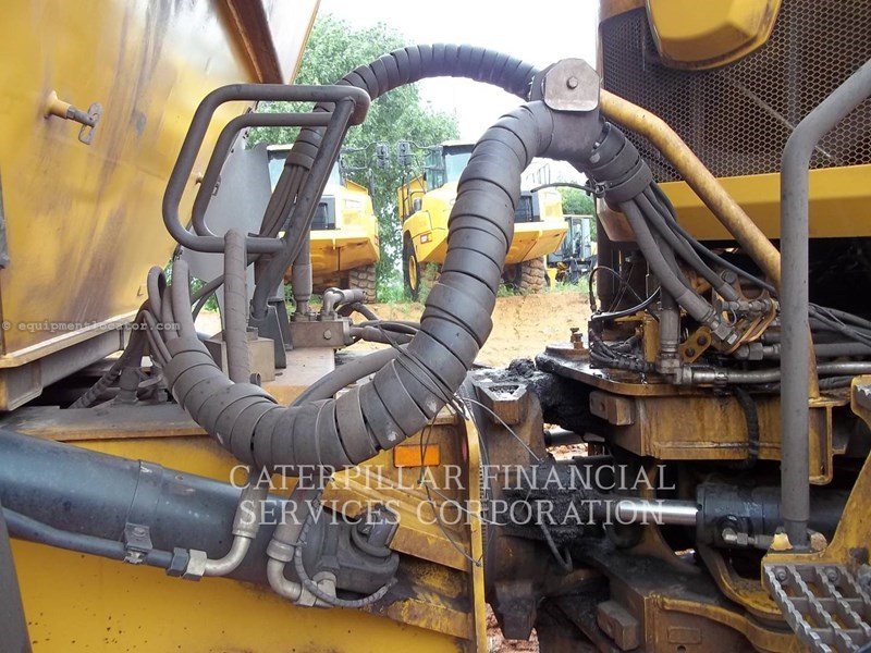 2017 Caterpillar 745-04LRC Image 19